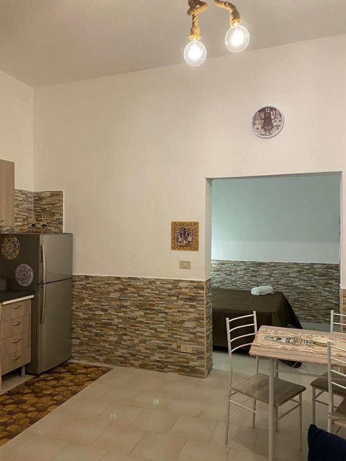 פלרמו Appartamento Sofi Sofi מראה חיצוני תמונה